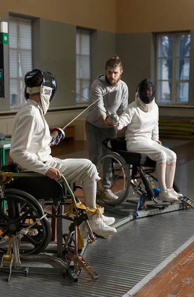 disabled-fencers-special-equipment-fighting-from-their-wheelchairs